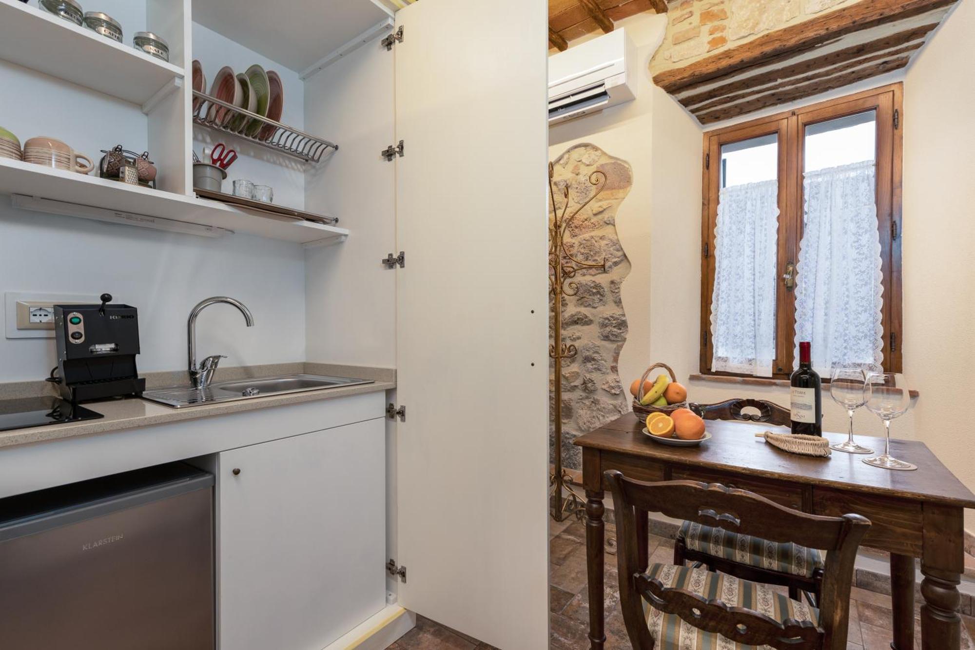 Sognare Nel Castello Hotel Monteriggioni Kültér fotó